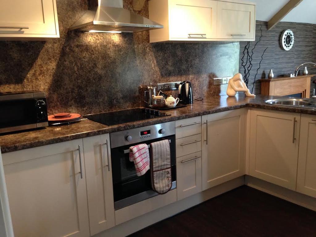 Beaconsfield Farm Apartment Wells Room photo