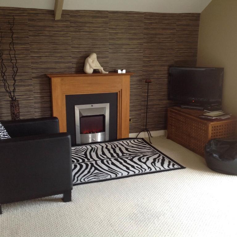 Beaconsfield Farm Apartment Wells Room photo